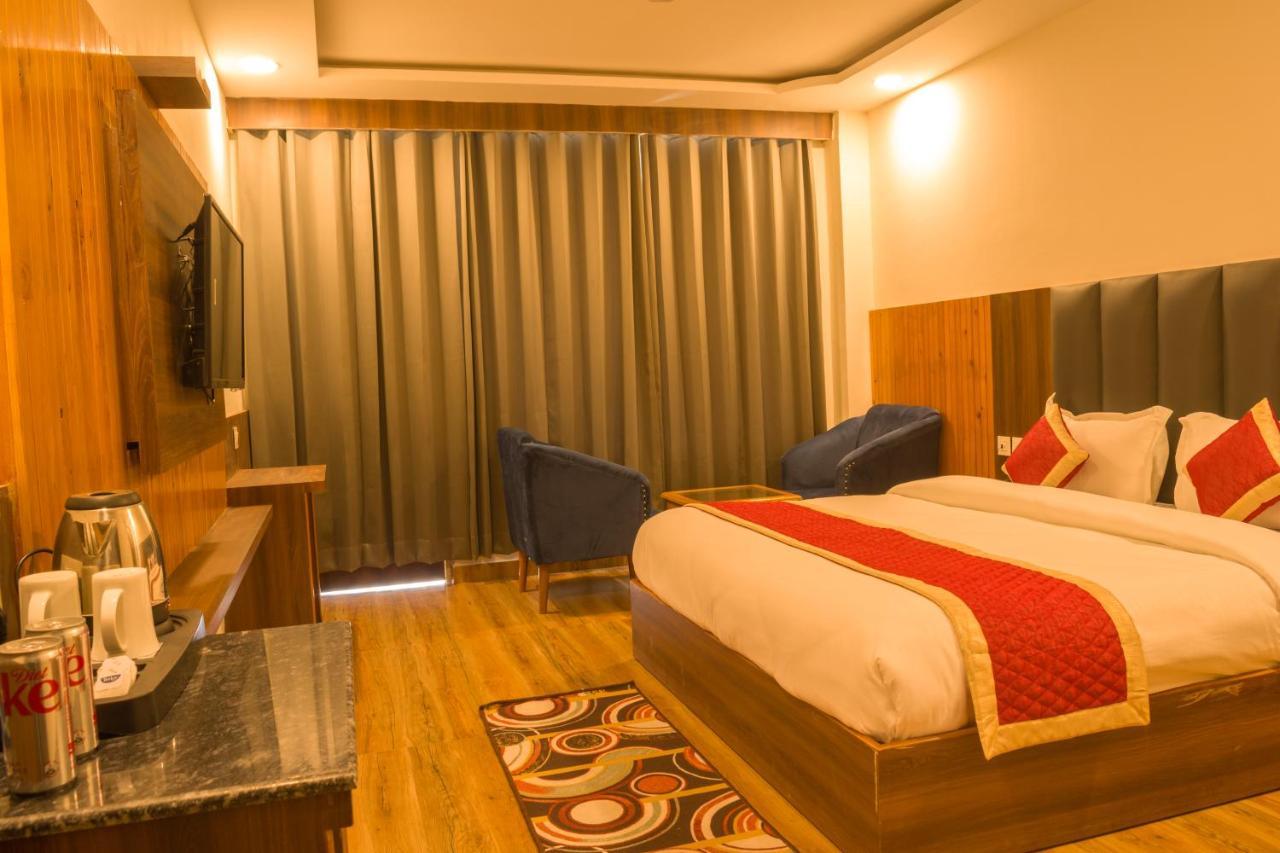 Highsky Resort Dharamshala Exterior foto